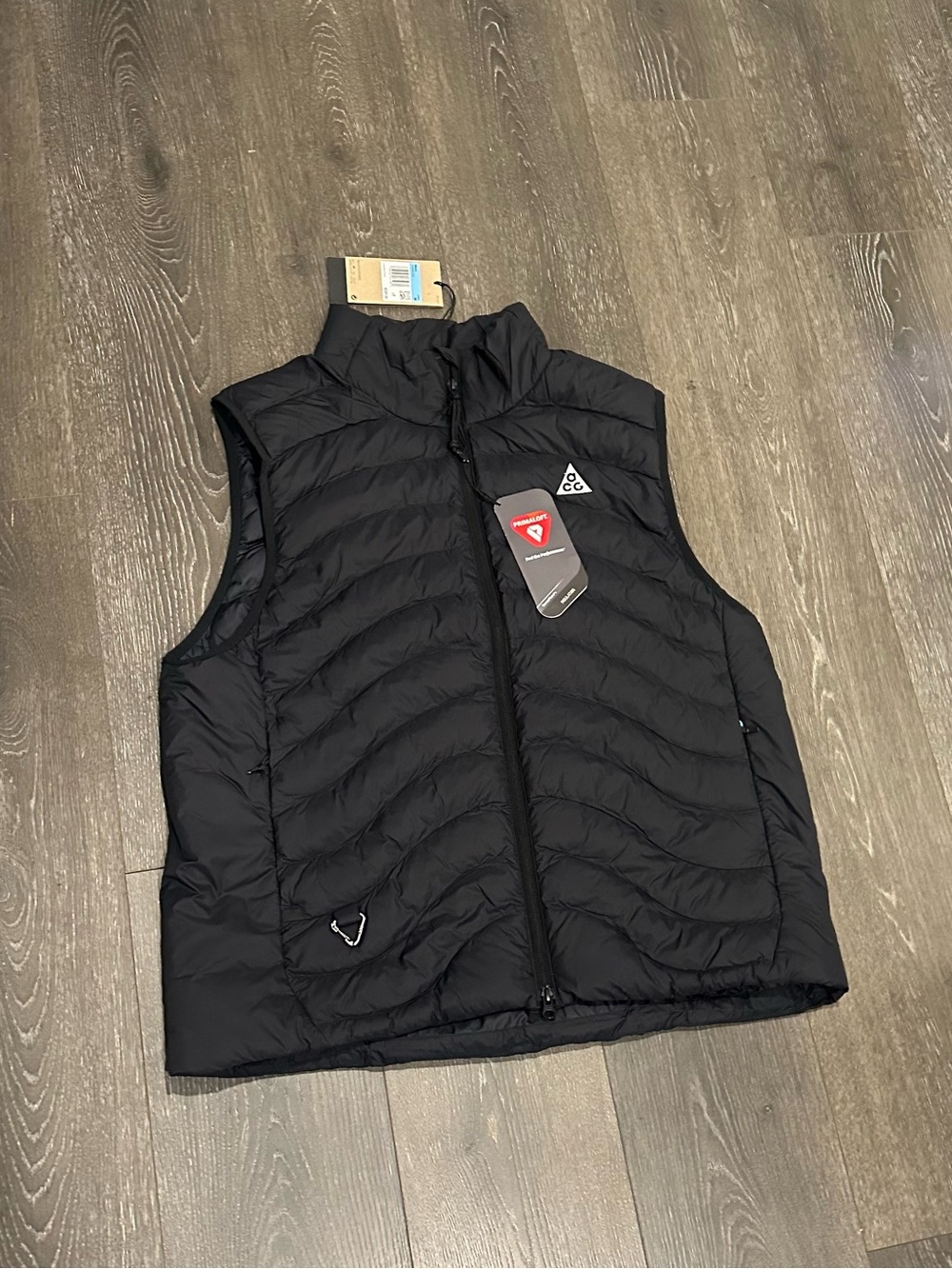 Nike ACG Lava Flow Black Quilted Men's Down-Style Vest Size Medium